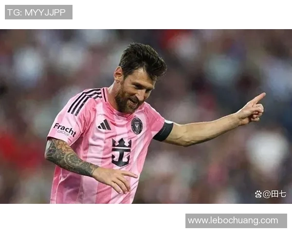 足球明星扔刀视频引发热议网友热评不断揭示背后故事与影响